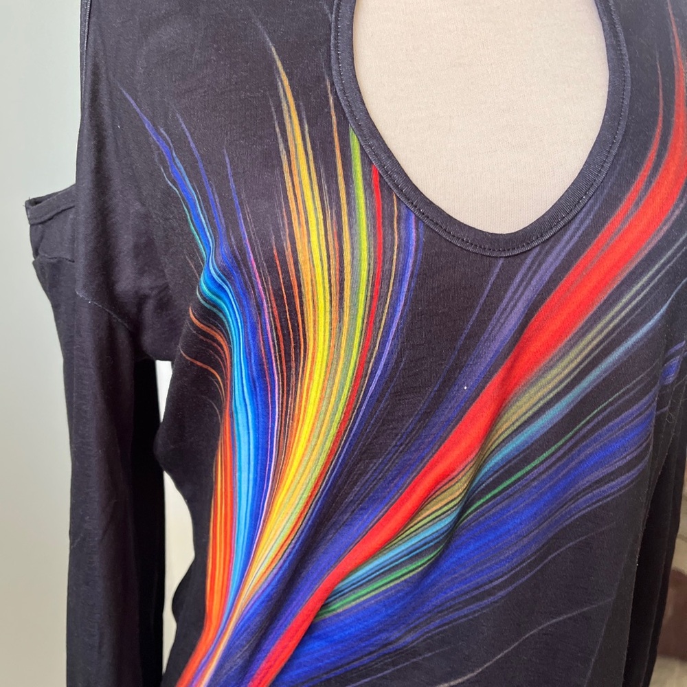 New soft comfortable cutout tee shirt with Long sleeves.